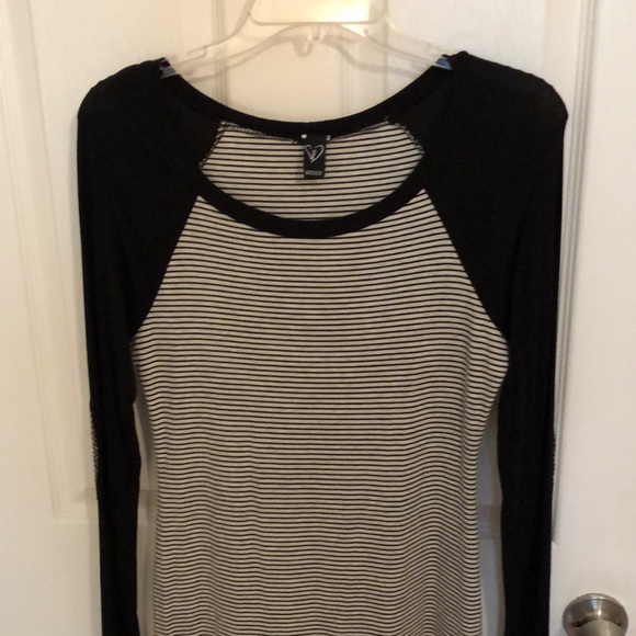 The most comfortable long sleeved t shirt dress - Picture 3 of 4